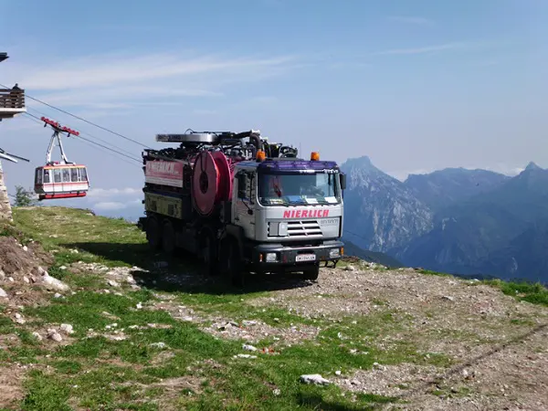 Galerie-Bild 1: Nierlich GmbH aus St. Wolfgang im Salzkammergut von NIERLICH GmbH, Containerverleih