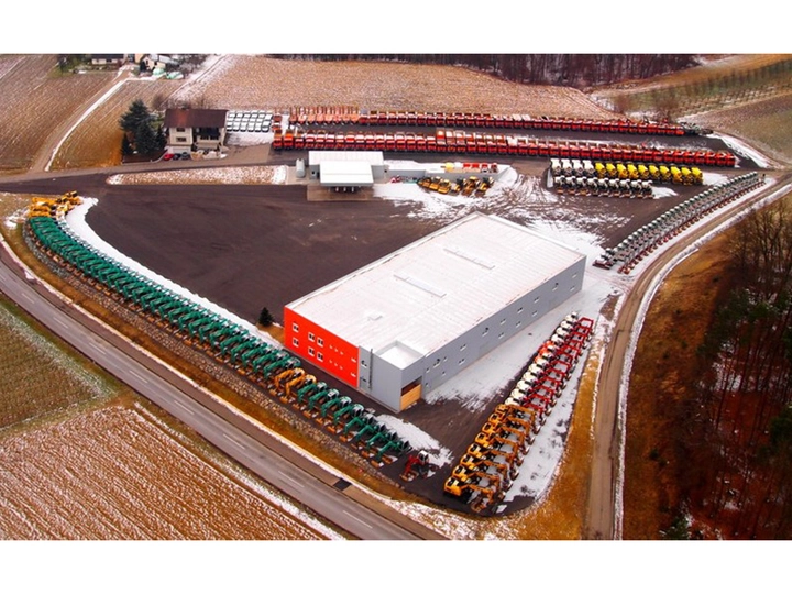 Galerie-Bild 1: Schuster Ges.m.b.H. aus Straden von Schuster Ges.m.b.H., Erdbewegung - Transporte