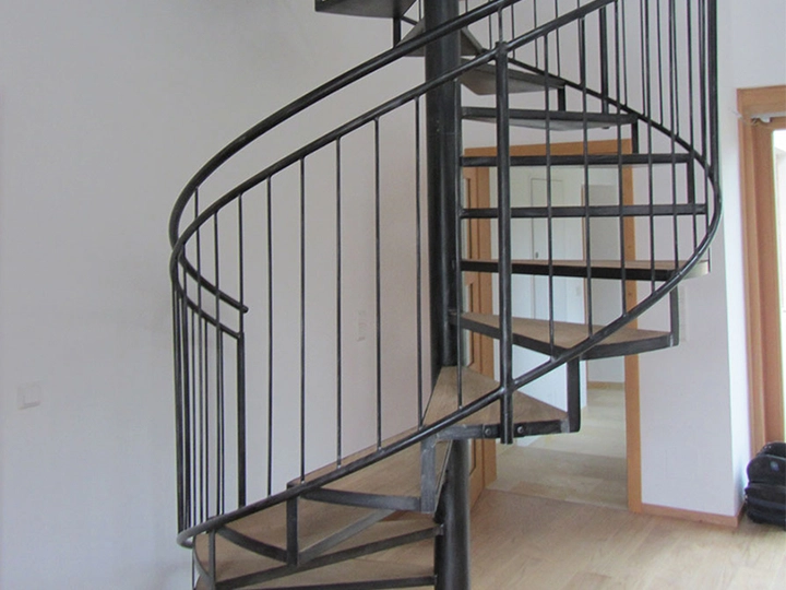 Galerie-Bild 3: Karl Lang & Sohn Metallbautechnik G aus Welten von Lang Karl & Sohn, Schlosserei