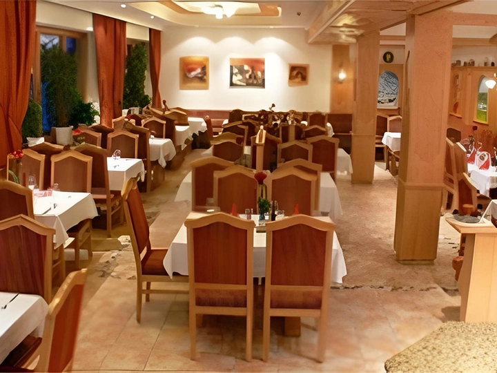 Galerie-Bild 1: Josef Wurzrainer aus Westendorf von Josef Wurzrainer Raumausstattung