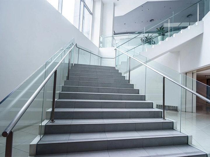 Galerie-Bild 2: Bayer Glasverarbeitungs- und aus Wien von Bayer Glasverarbeitungs und HandelsgesmbH, Glas