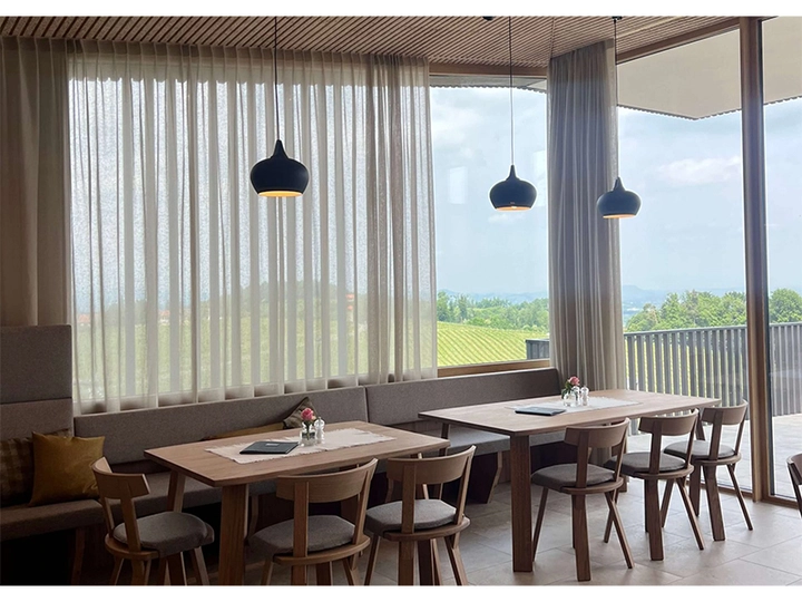 Galerie-Bild 2: Dingsleder Tapezierer GmbH aus Tillmitsch von Dingsleder, Peter, Ihr Tapezierermeister