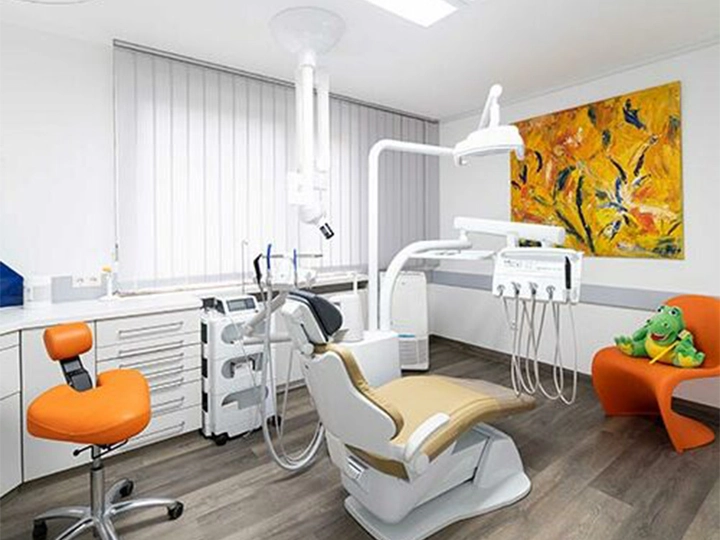 Galerie-Bild 2: Dr. Uta Weberberger aus Mondsee von Weberberger, Uta, Dr., Zahnärztin
