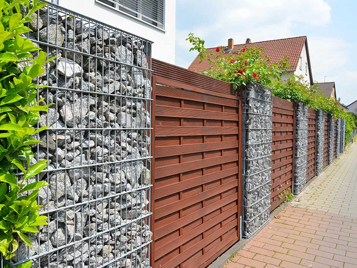 Galerie-Bild 2: Komenda GmbH aus Neunkirchen von Komenda GmbH Pongauer Jägerzaun Tischlerei u Holzhandel