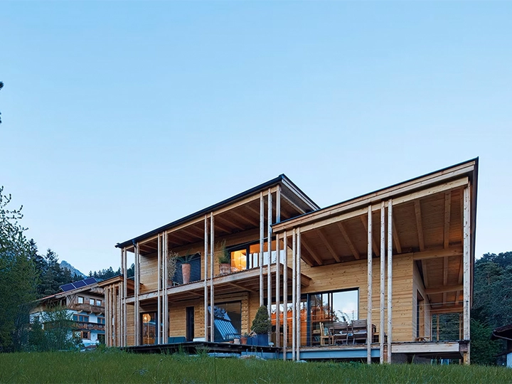 Galerie-Bild 1: Wegscheider Holz-Lehmbau GmbH aus Pill von Holzbau Wegscheider Innovative Bau GmbH, Holzbau