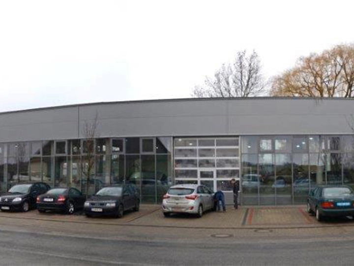 Galerie-Bild 1: Hochenthanner GmbH aus Rust im Tullnerfeld von HOCHENTHANNER GMBH, Karosseriebauer