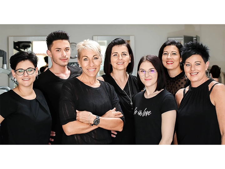 Galerie-Bild 1: Frisiersalon aus Großpetersdorf von Sigrid´s Haarschnitt