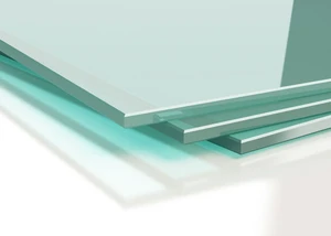 Moderne Glasscheiben unterscheiden sich in Stärke und Beschaffenheit – die richtige Wahl entscheidet über Sicherheit, Wärmeschutz und Langlebigkeit.