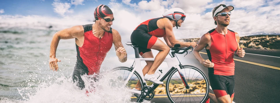 Vorbereitung für den Ironman- Schwimmen, Radfahren, Laufen